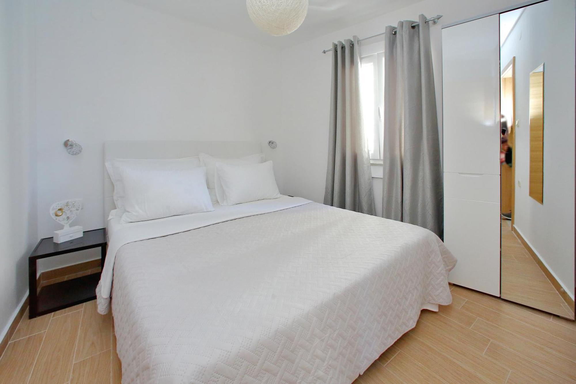 Nina Appartement Bibinje