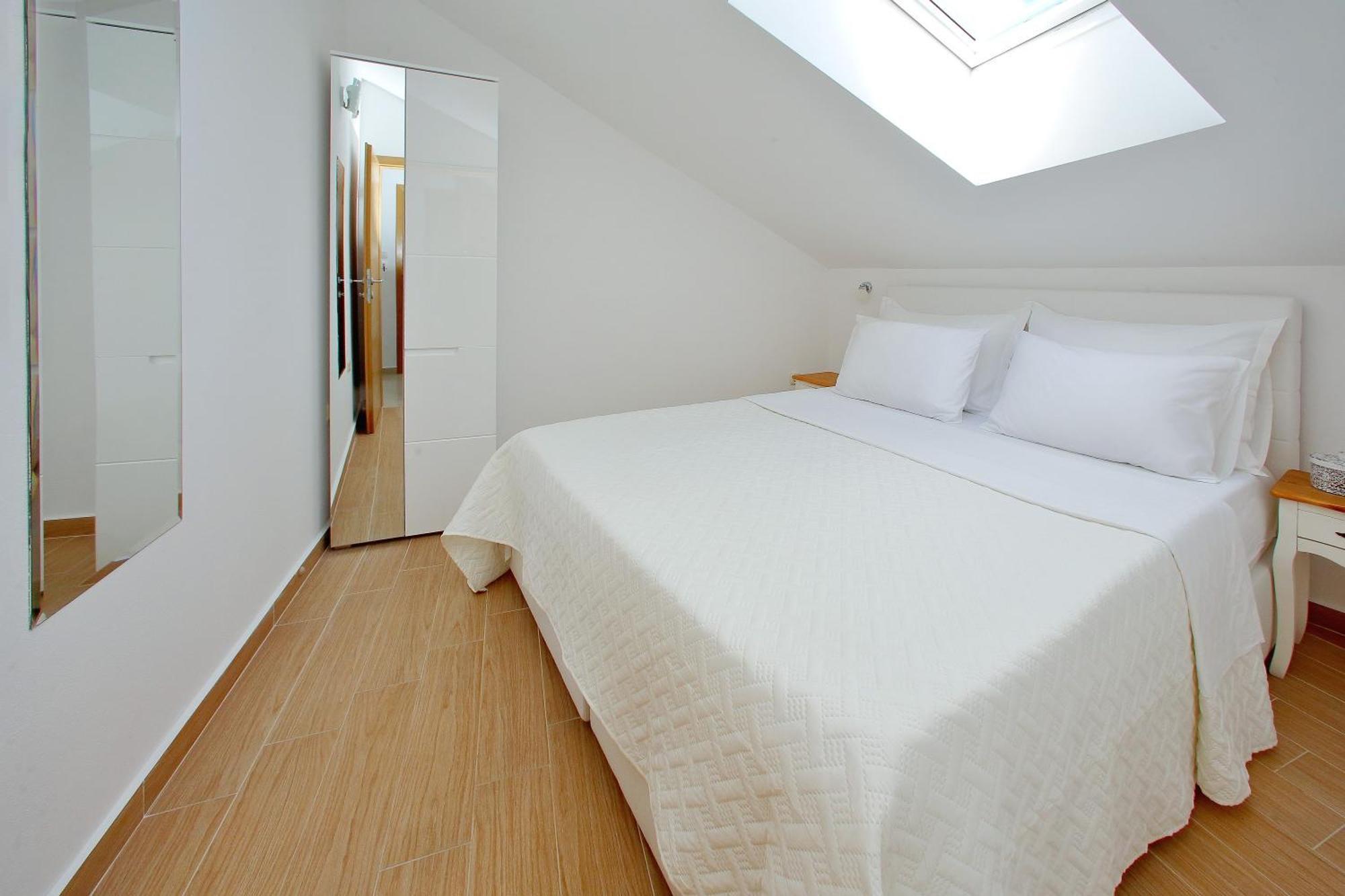 Nina Apartment *