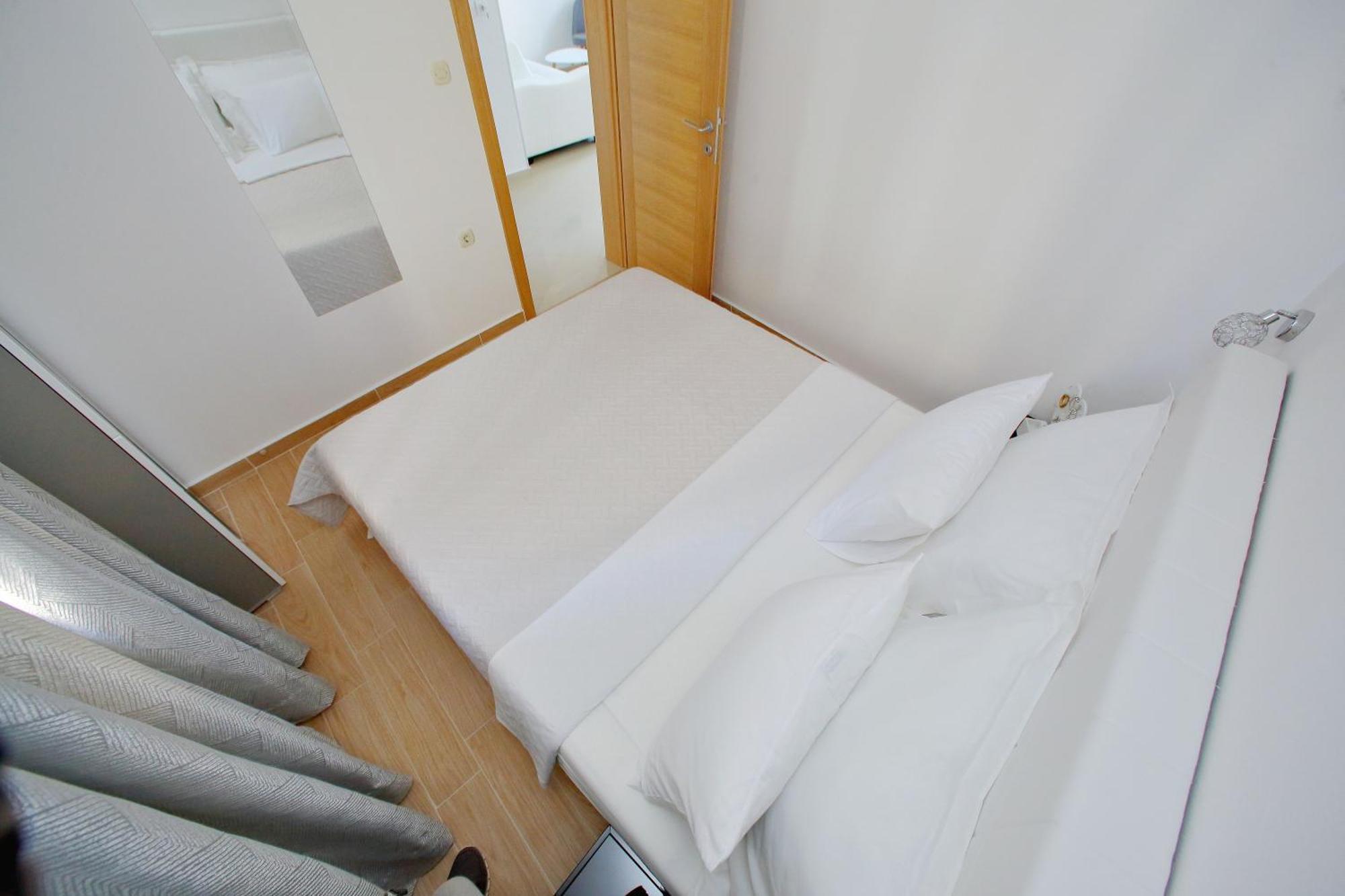 Nina Apartament Bibinje