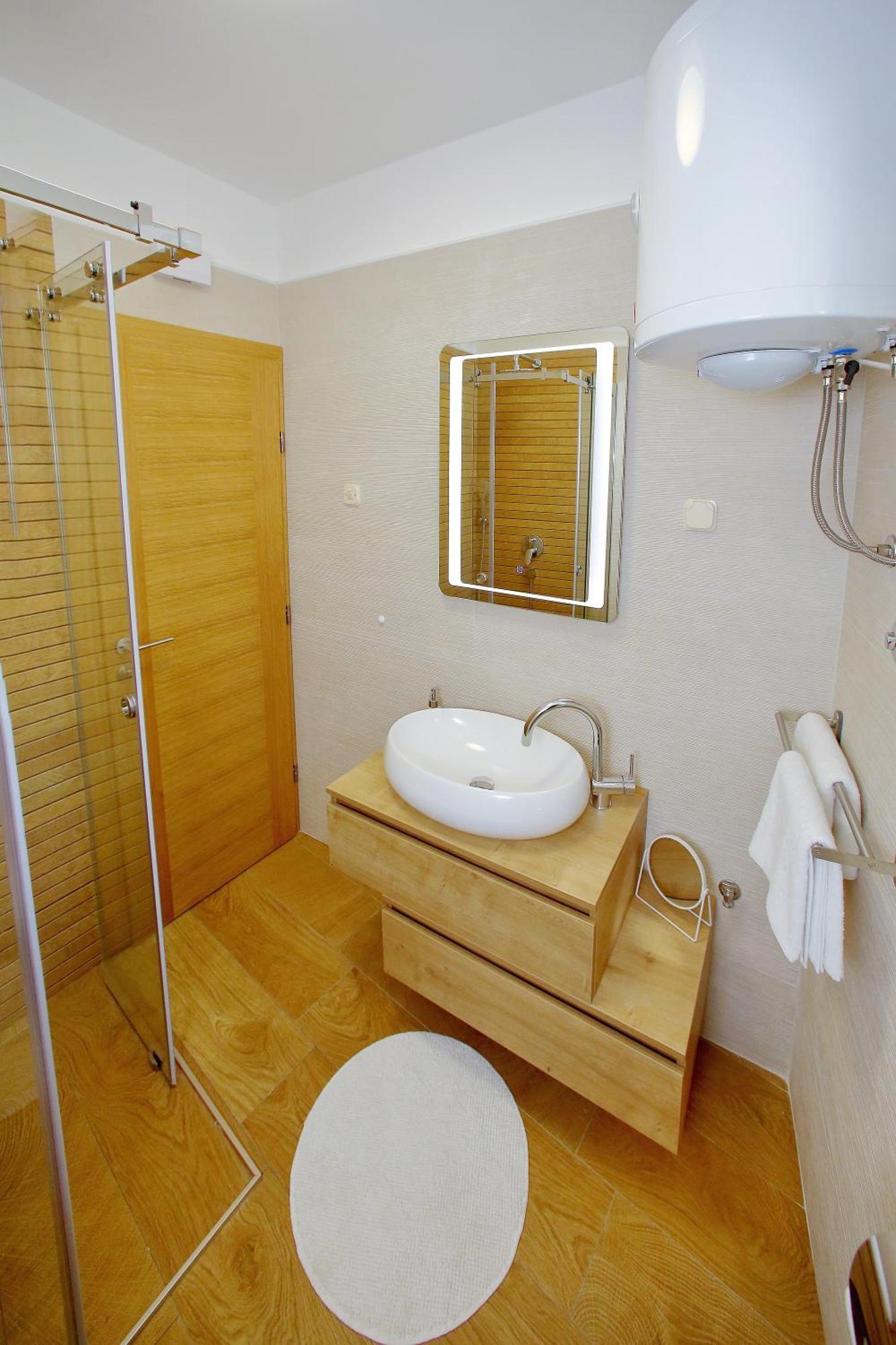 Apartament Nina *